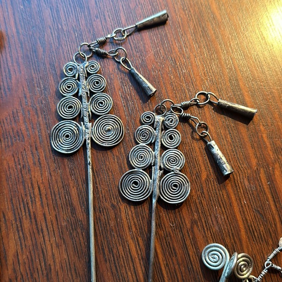 15 hair sticks from my travels around the world…metal, bone, black pearls & horn - Picture 5 of 16